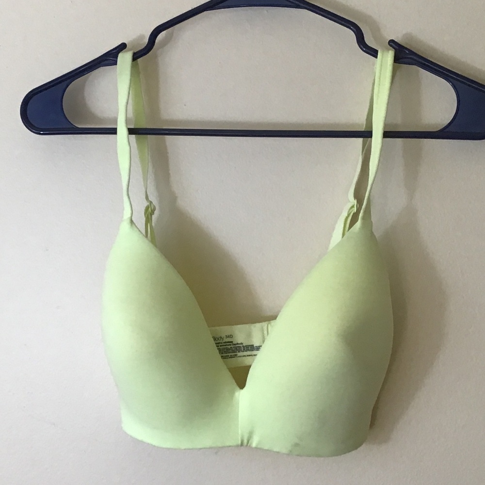 GapBody Florescent Green Wireless Breathe Bra